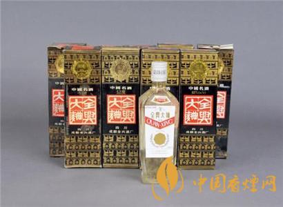 全兴大曲&middot;青花8年52&deg;500ml
