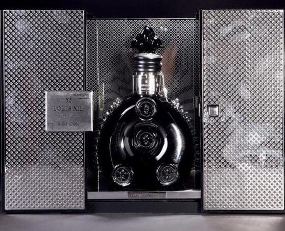如何选购路易十三洋酒：品质与场合的完美搭配