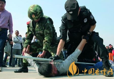 广西东兴市成功抓获烟草非法经营案在逃主犯！