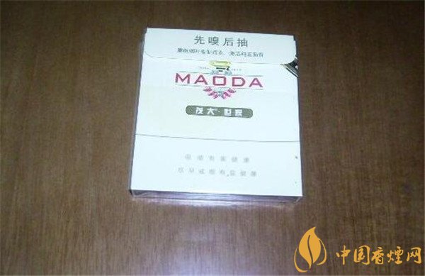 国产雪茄烟茂大世家雪茄好吗 品迷你世家享雪茄盛宴