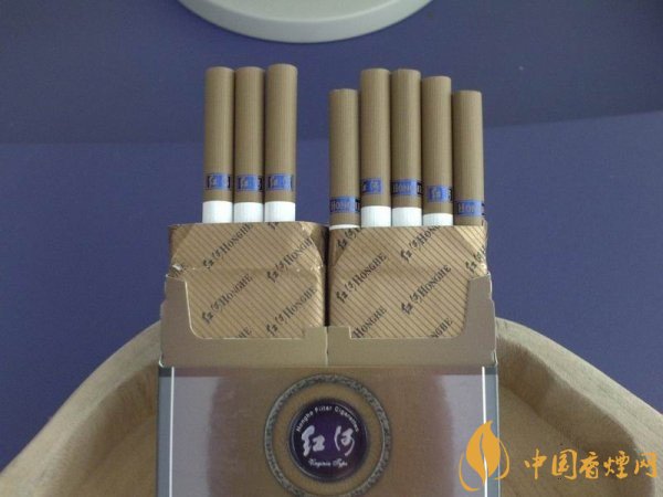 品味河烟河扁盒精品 清香型烟中的经典之作