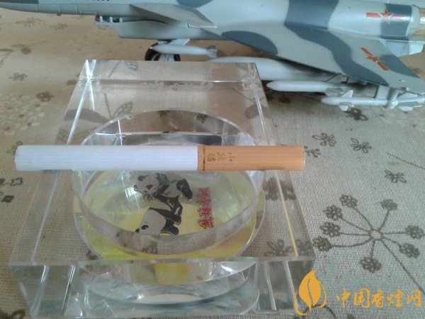 河烟小能猫清和风好吗 品味河小熊猫烟香
