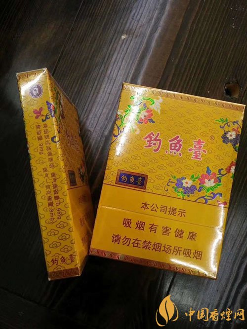 钓鱼台中支香烟评测：高端突破，口感与品质并存