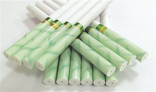 钻石荷花怎么看真假  钻石双中支荷花真假辨别