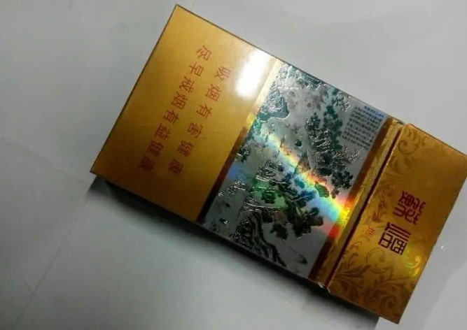 烟民如何选择：盘点适合女生的香烟品牌及价格