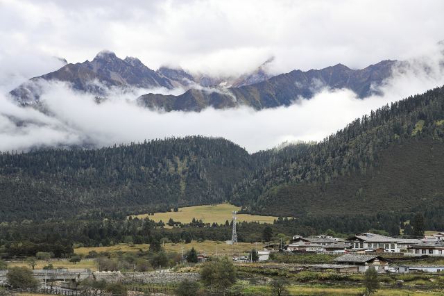扎西岗民俗村