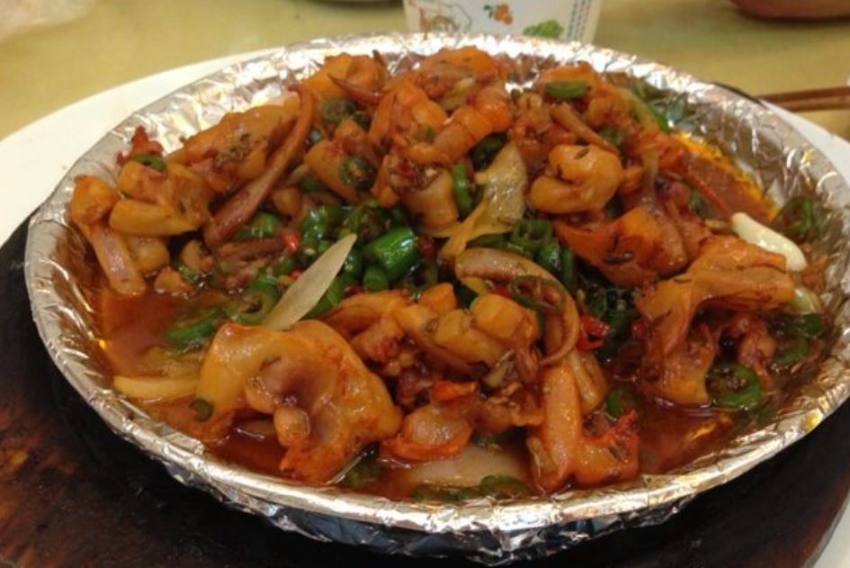 一品居传统地方菜(人民东路店)