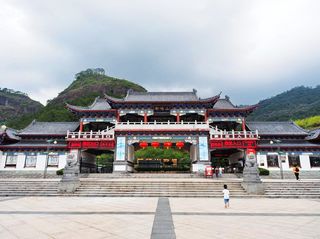 三教合一圣地，苏轼来过，徐霞客来过，还有位102岁的道姑驻守