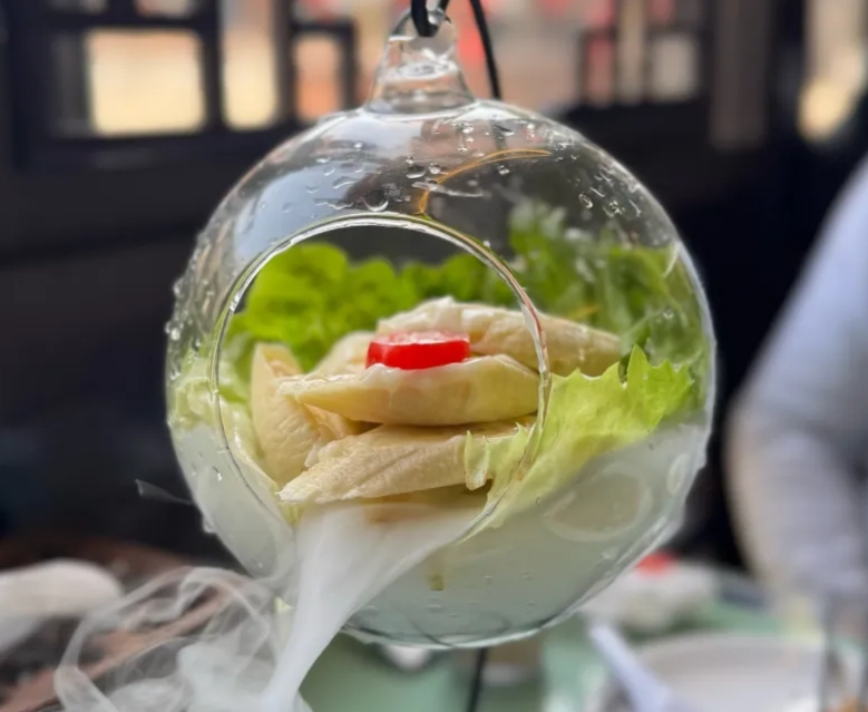 七张桌精品餐馆