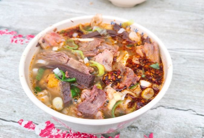 河洛郑波·南关小碗牛肉汤(总店)