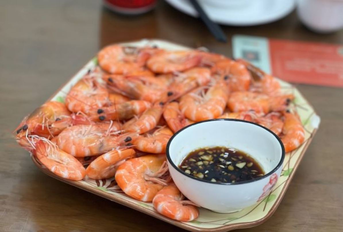 井珠阁海鲜饭店(小径湾十里银滩店)
