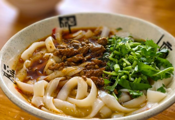 任记七中刀削面(总店)