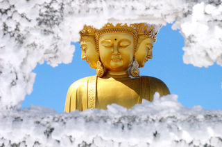 峨眉山有一座瑰丽奇幻的“戏剧幻城”，聆听一个个感动人心的故事