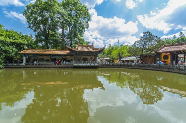 昆明黑龙潭公园景点介绍