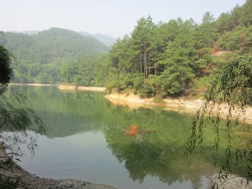 华严湖
