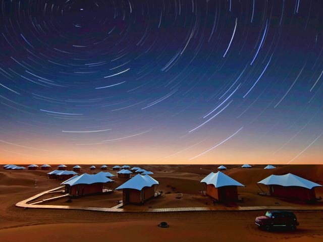 腾格里沙漠-大漠星河营地