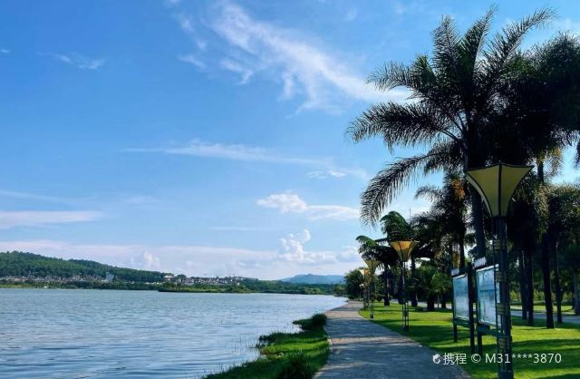 弥勒弥勒人工湖景点介绍