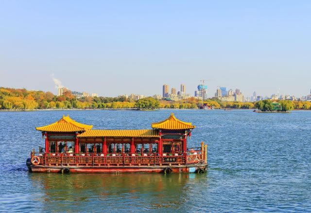 大明湖景区游船