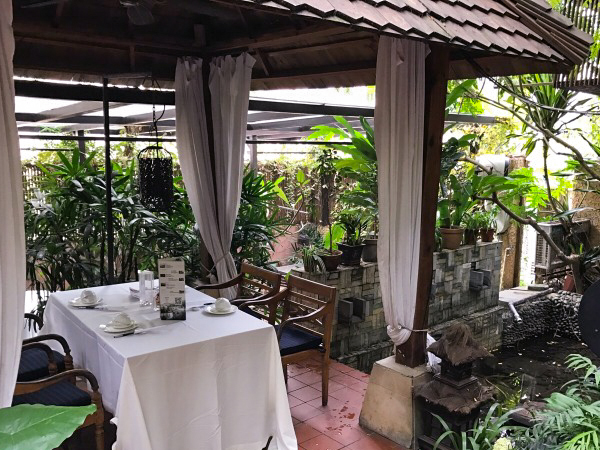 乌布花园餐厅(金汇如意坊店)