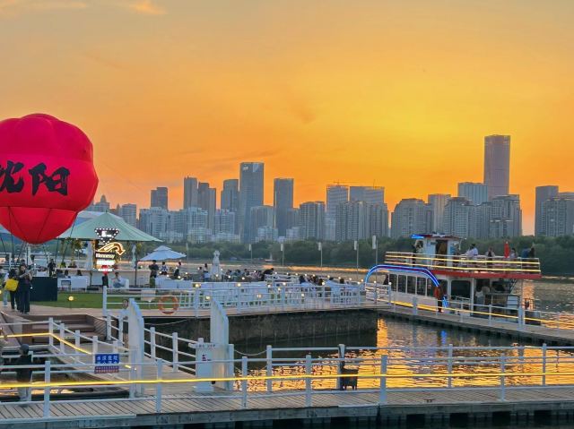 滨水浑河外滩市集