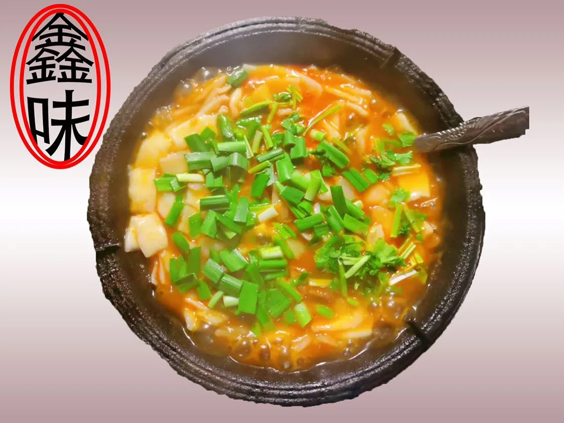 鑫味红乳鸽砂锅面